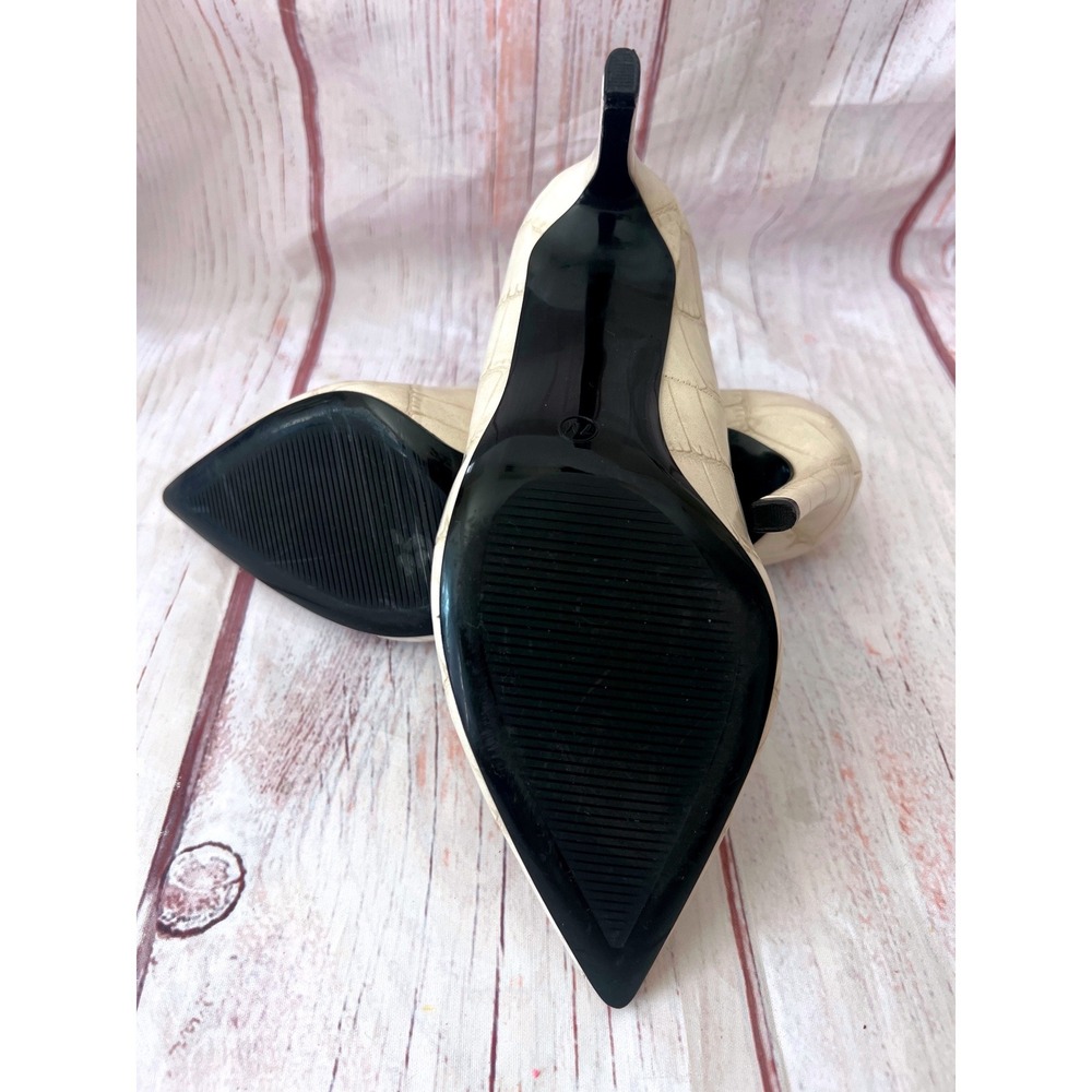 Steve Madden Womens Cream Croc Embossed Pointed Toe Stiletto Pumps Y2K Size 7M - Picture 3 of 3